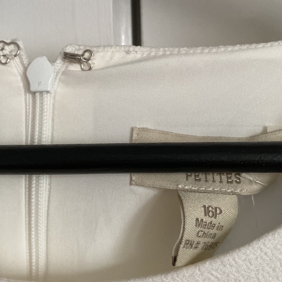 Appleseed’s Petites Dress - Picture 6 of 8